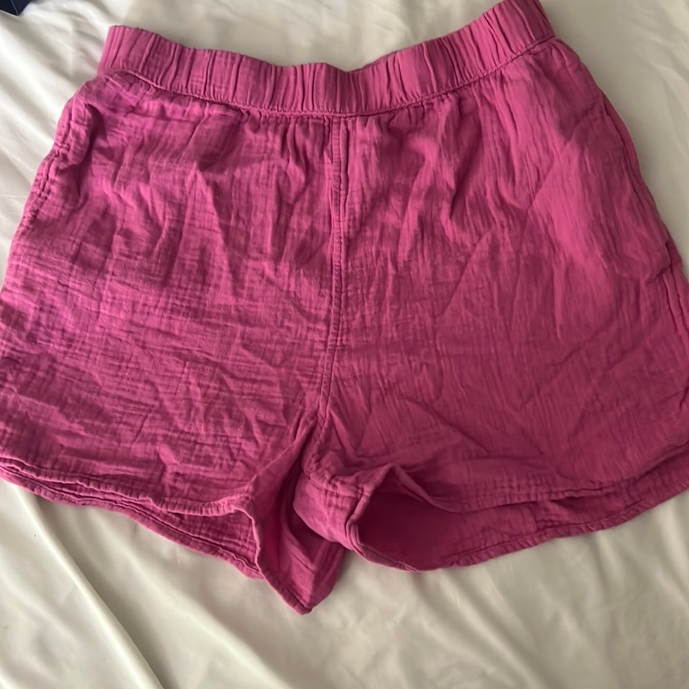 Flowy pink shirts